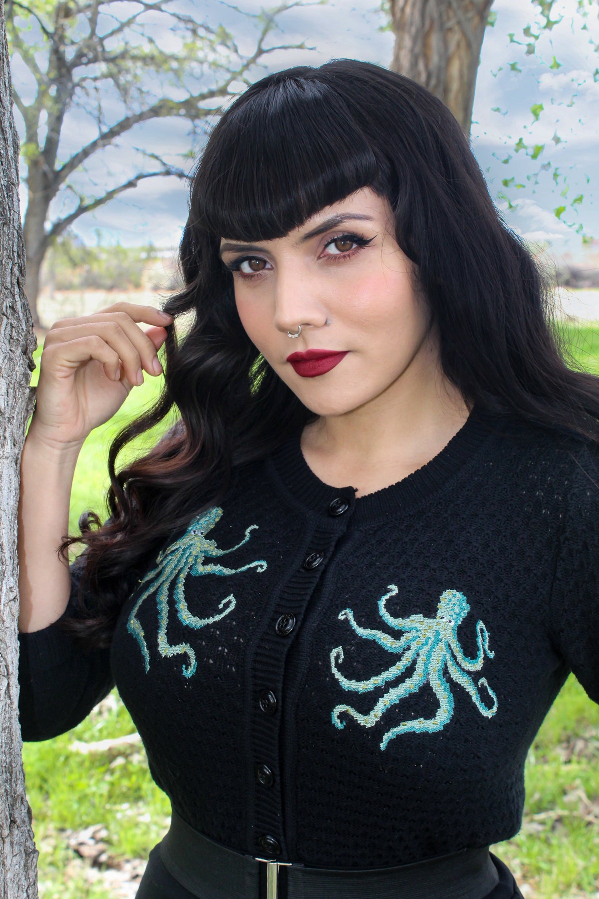 The Waltz Of The Octopus Cropped Cardigan in Black