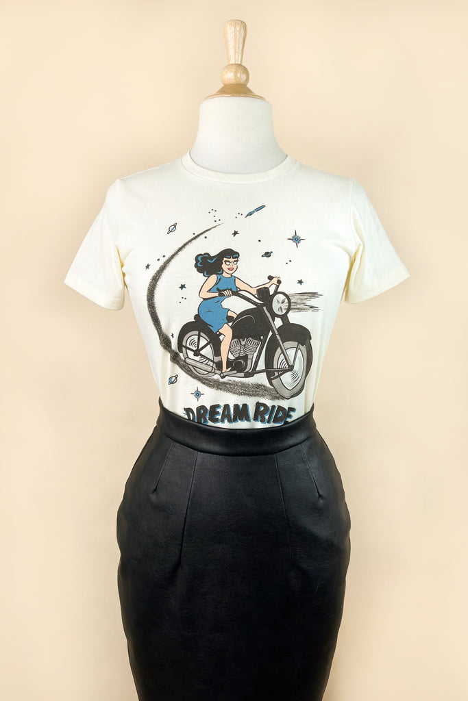 Dream Ride Fitted Tee in Ivory